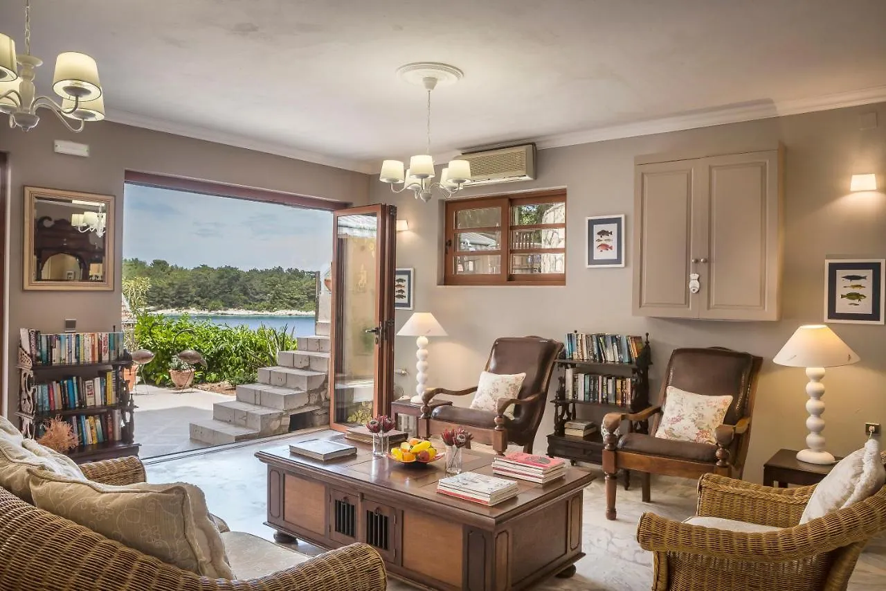 Faros Residence Adults Only Fiskardo Apartment